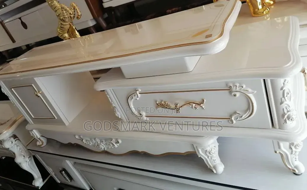 Television Bench 1.2 Meter