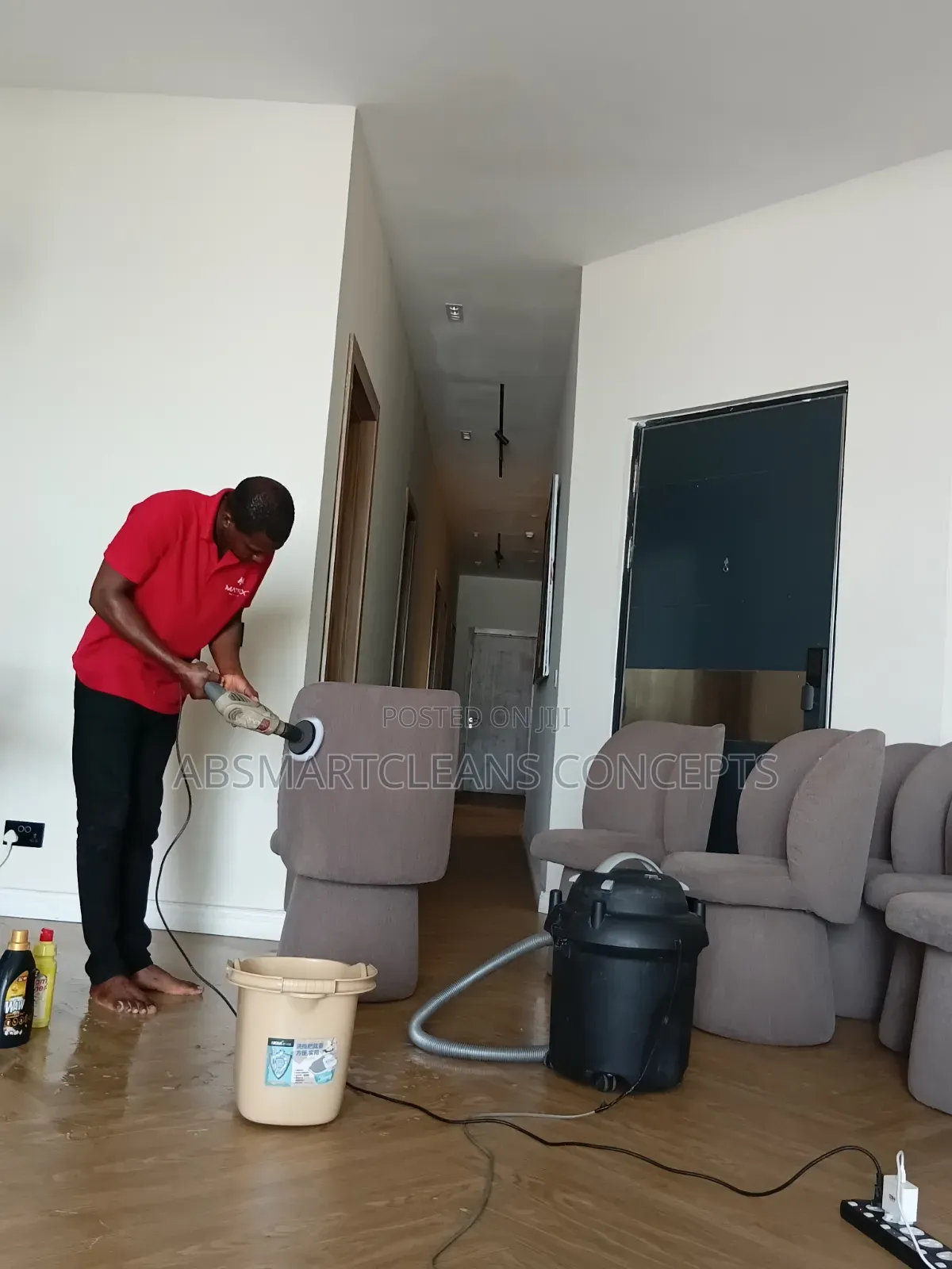 Couch Cleaning Service