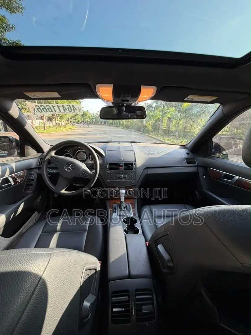 Mercedes-Benz C300 Sport 4Matic Sedan AWD (3.0L 6cyl 7A) 2010 Gray