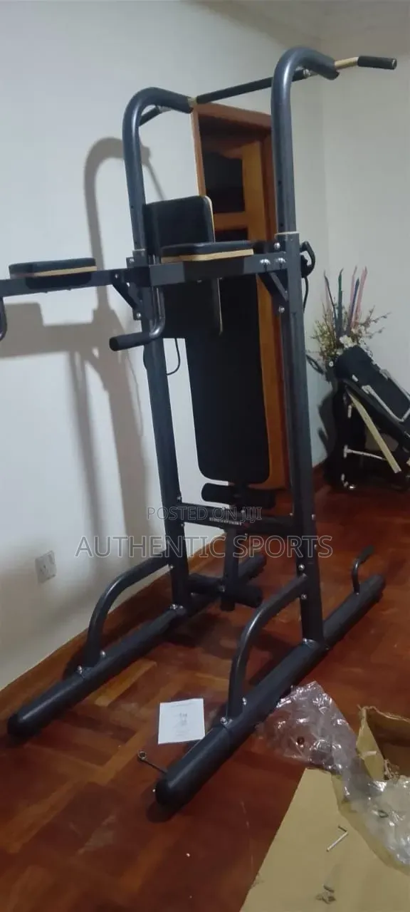 AMERICA FITNESS Pull Up Power Tower With Bench