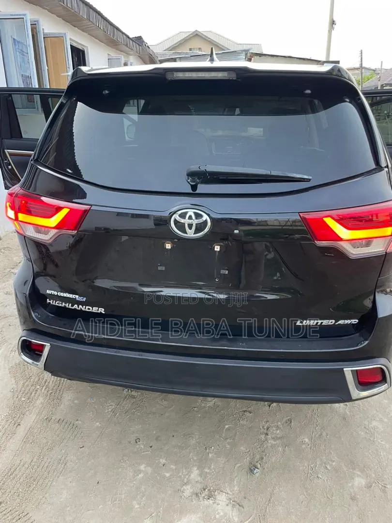 Toyota Highlander 2018 Black