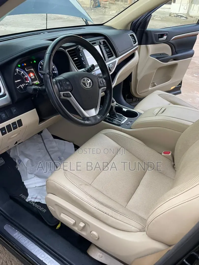 Toyota Highlander 2018 Black