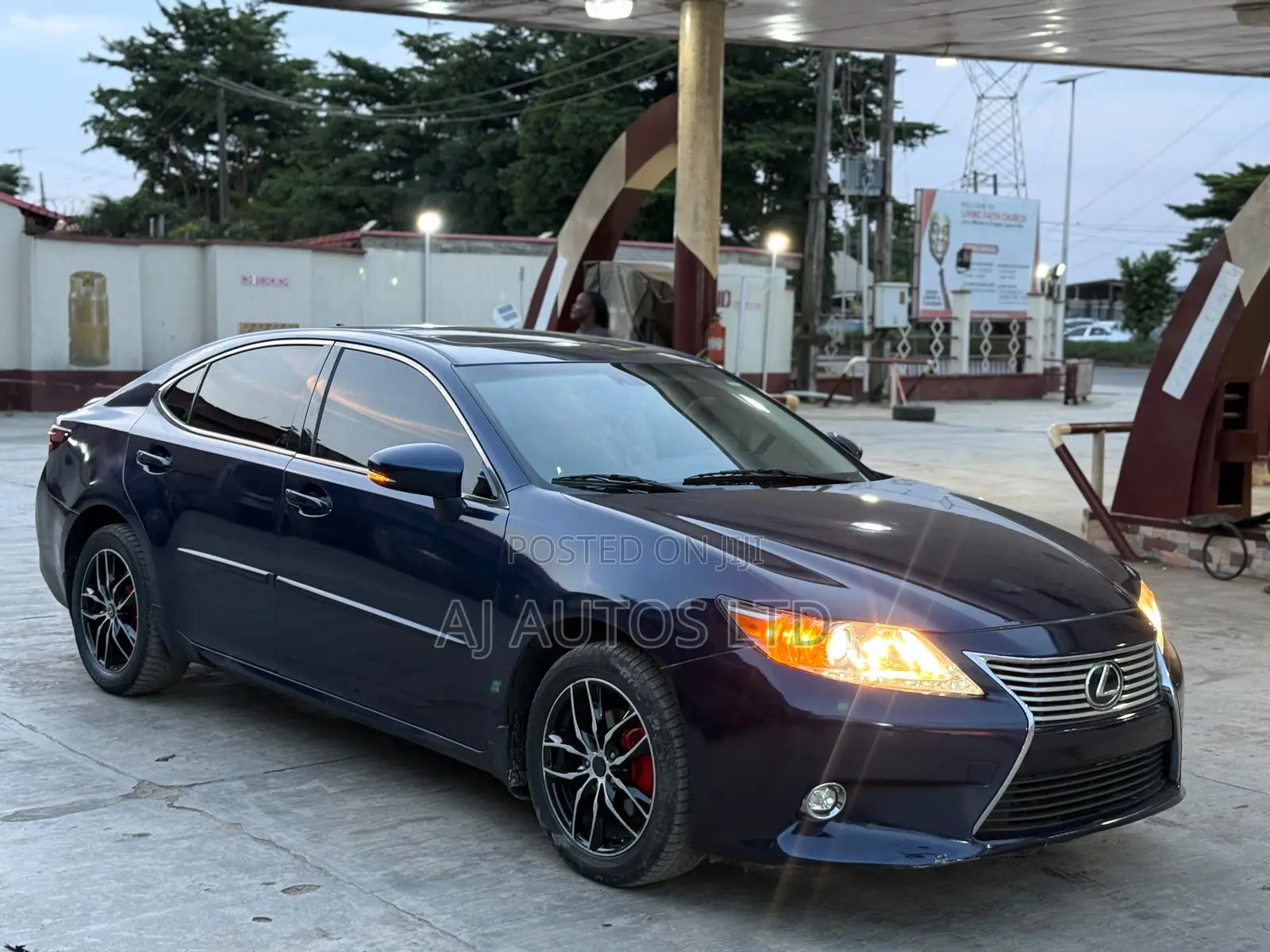 Lexus ES 350 FWD 2014 Blue