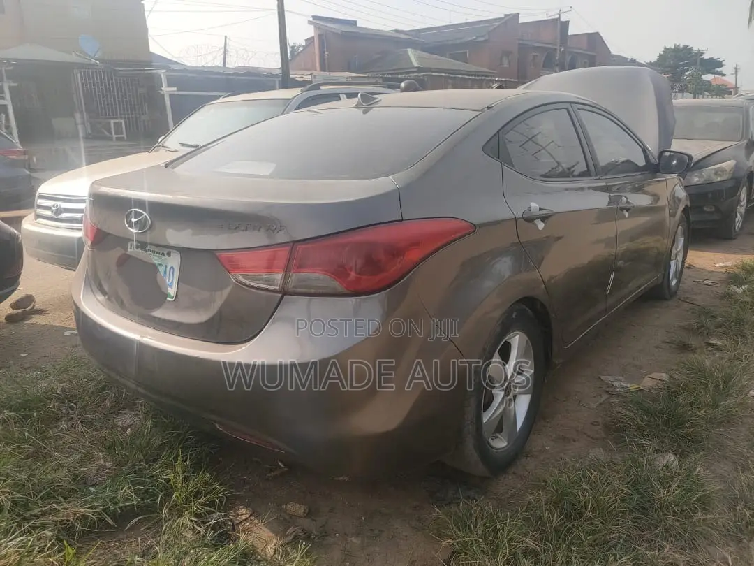 Hyundai Elantra GLS Automatic 2011 Gray