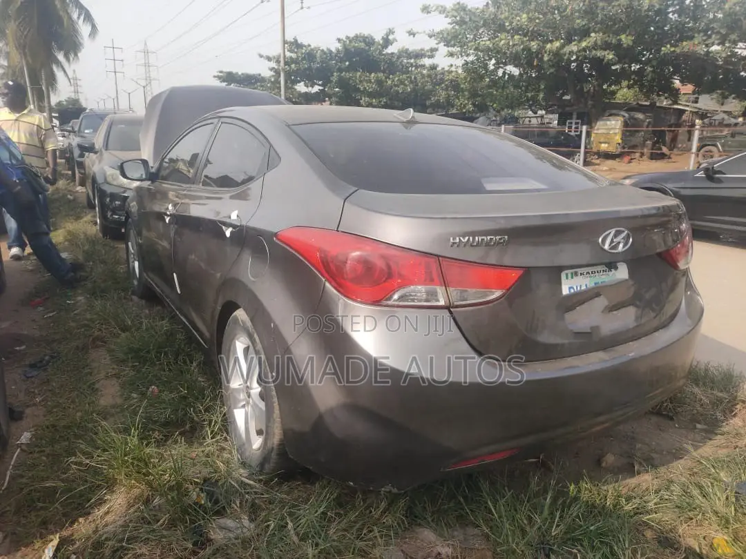 Hyundai Elantra GLS Automatic 2011 Gray