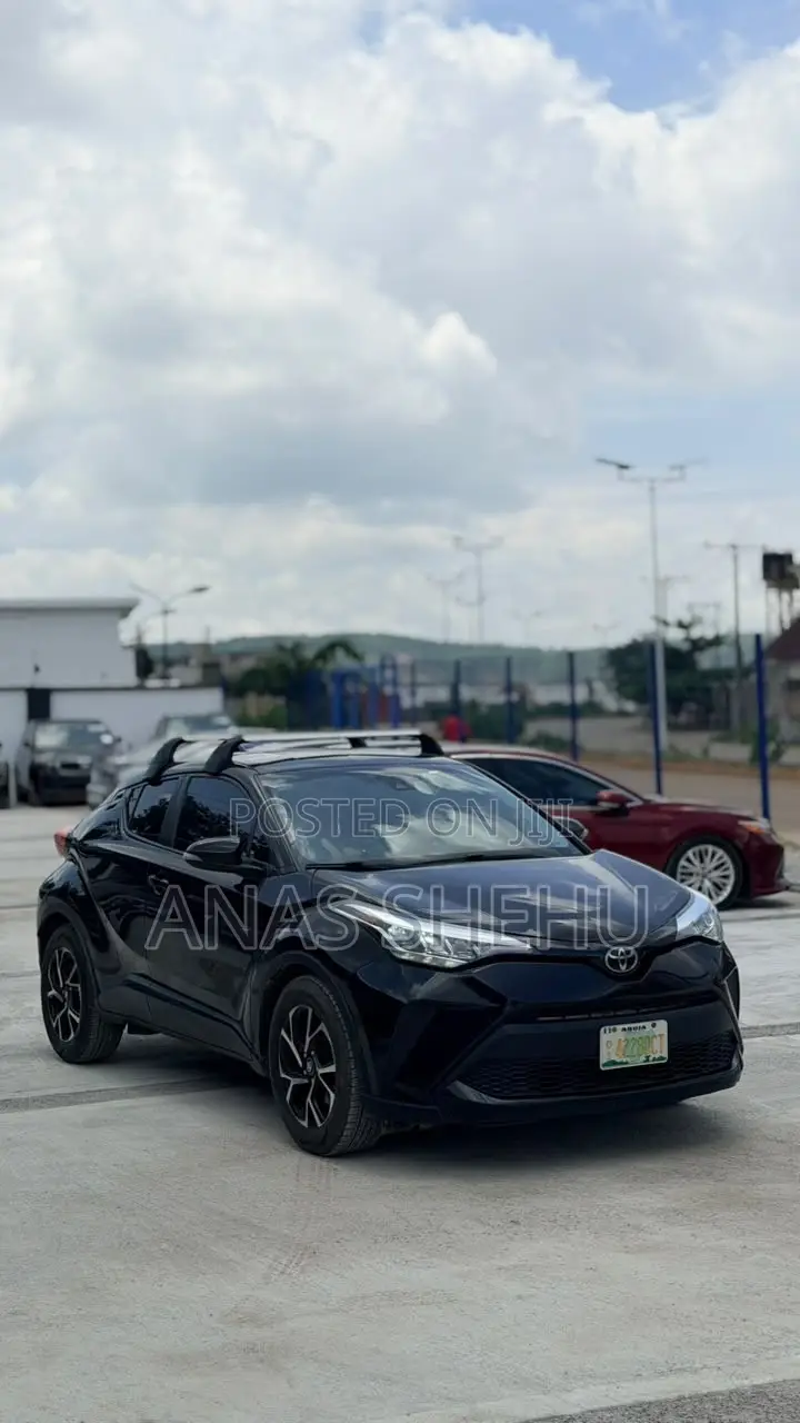Toyota C-HR 2021 Black