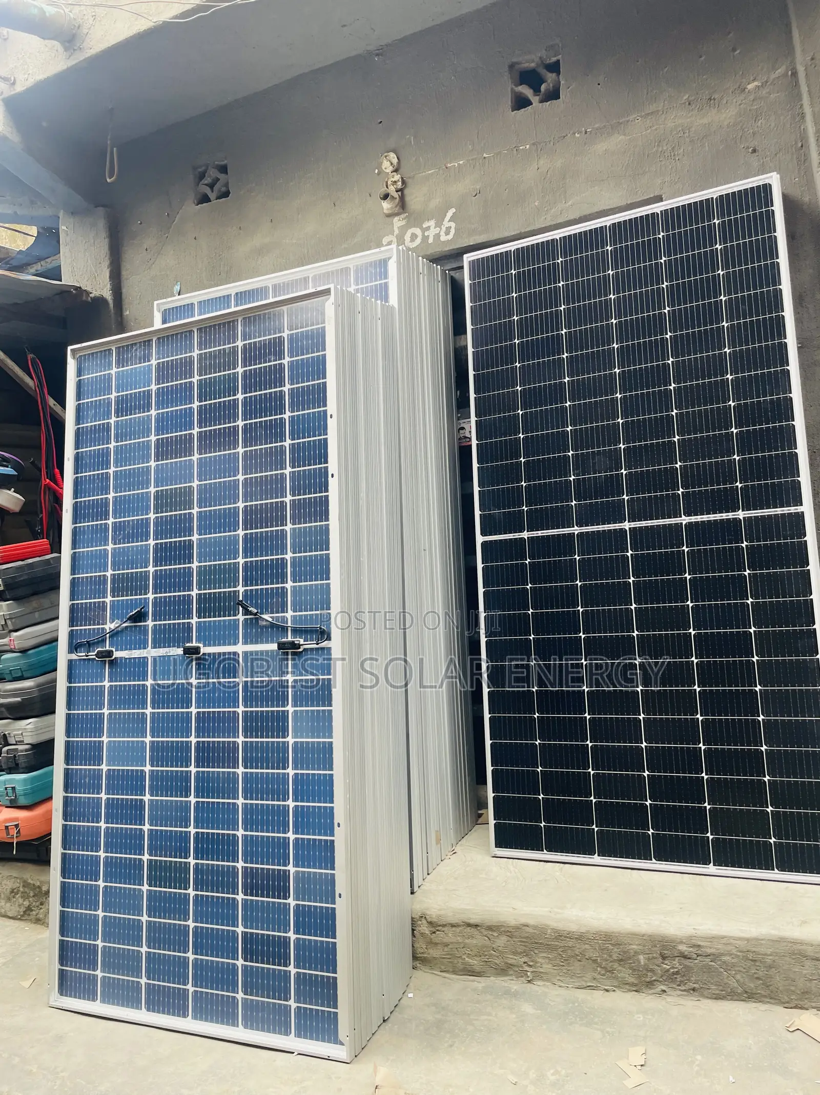 650watts Jinko Solar Panel 144cells