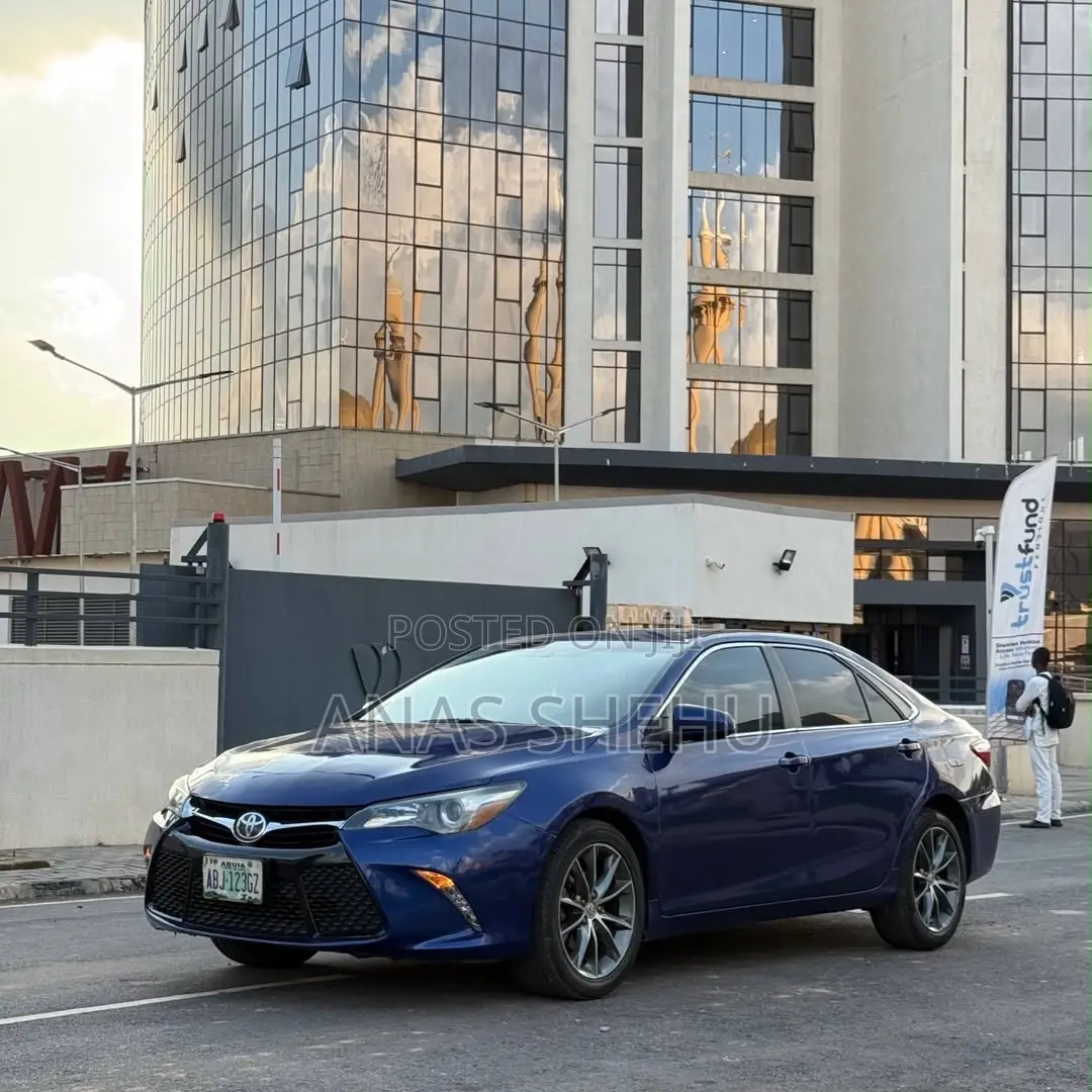 Toyota Camry XSE 4dr Sedan (2.5L 4cyl 6A) 2015 Blue