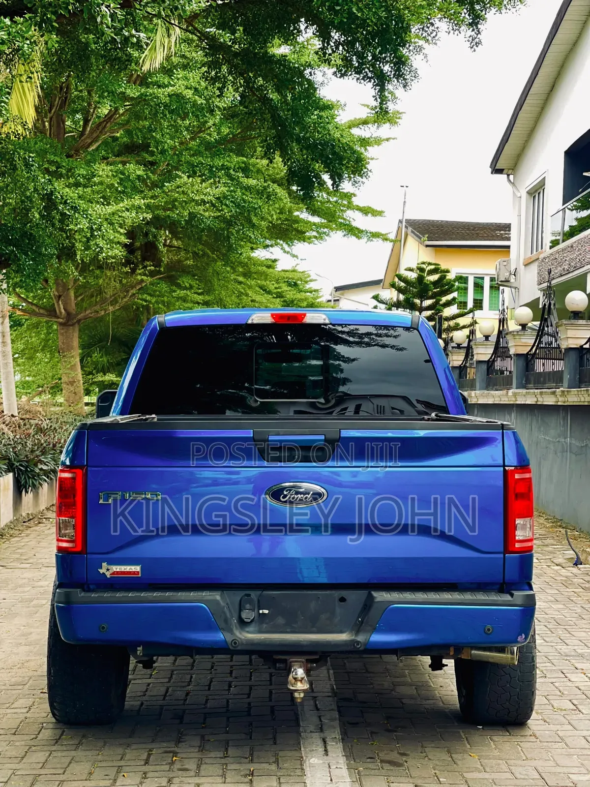 Ford F-150 2016 Blue