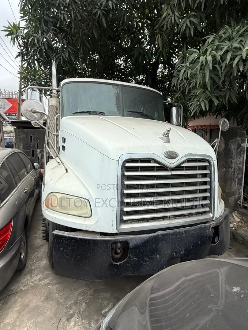 Mack Truck Automatic 2007