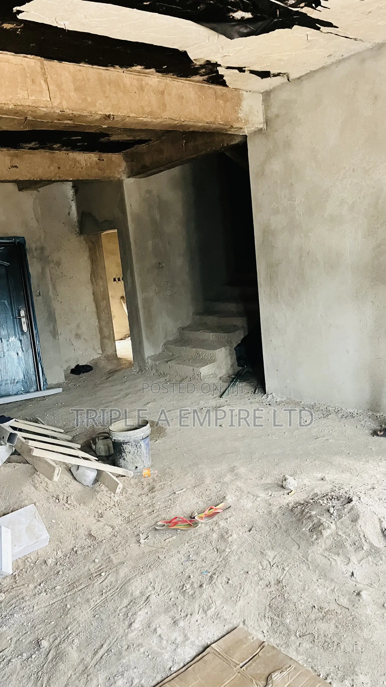 4bdrm Townhouse/Terrace in Katampe (Main) for sale
