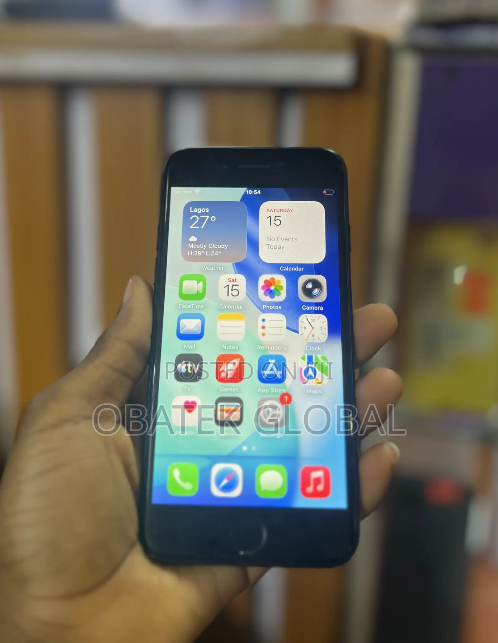 Apple iPhone SE (2020) 64 GB Black