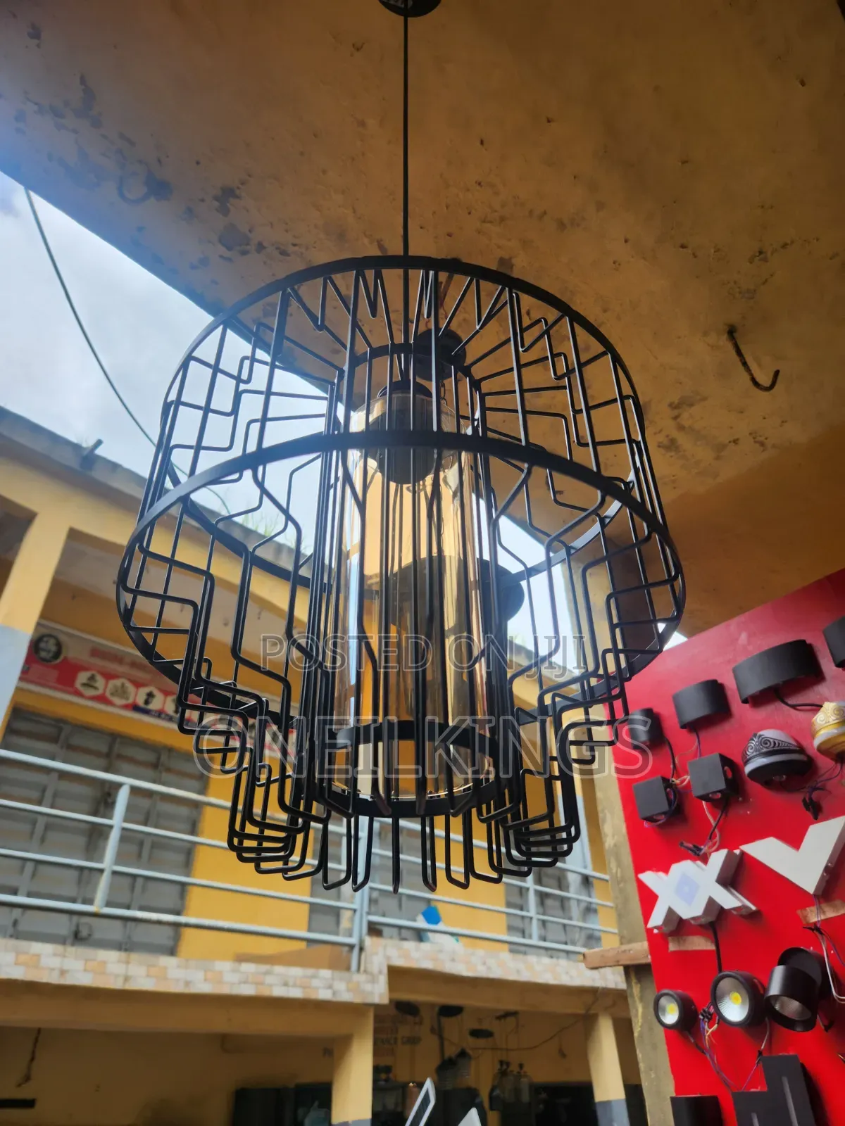 Big Single Drop Light