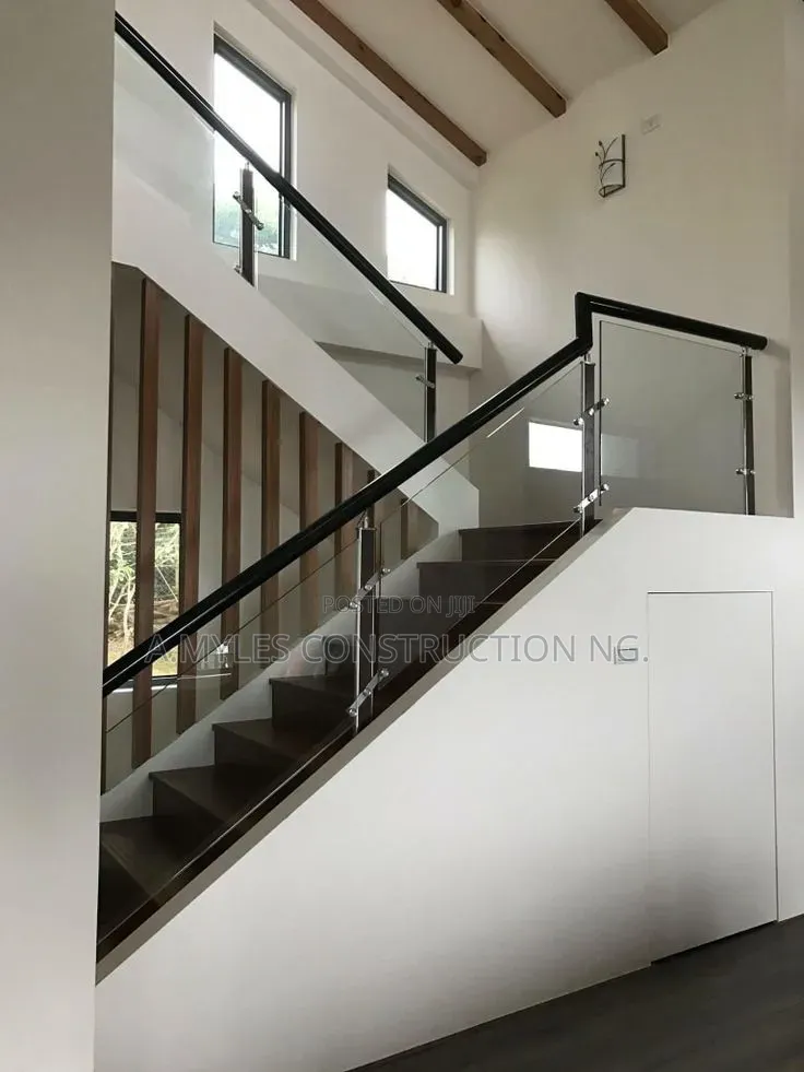 10mm Glass Handrail Spy.