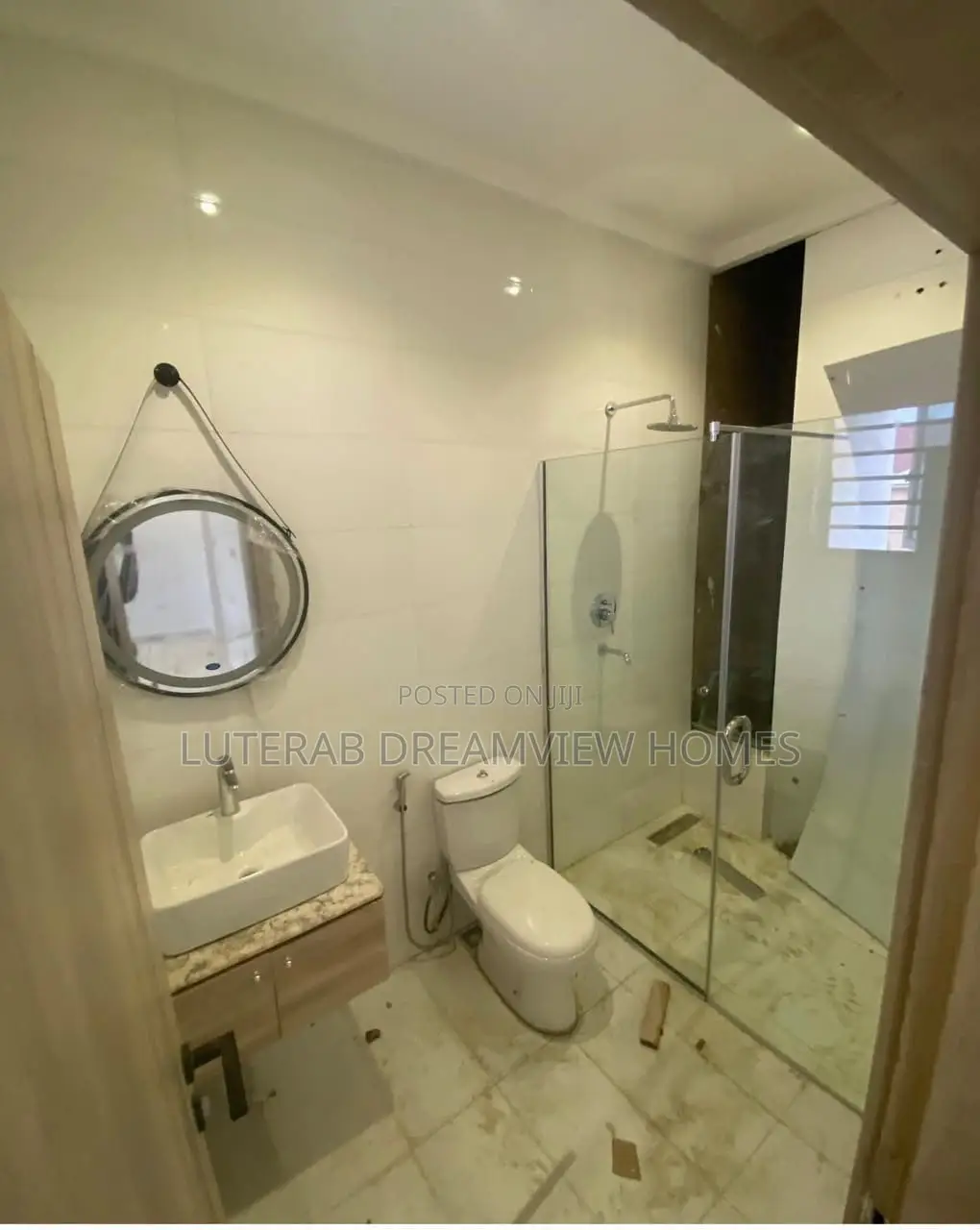 4bdrm Townhouse / Terrace in Wuye Main for rent