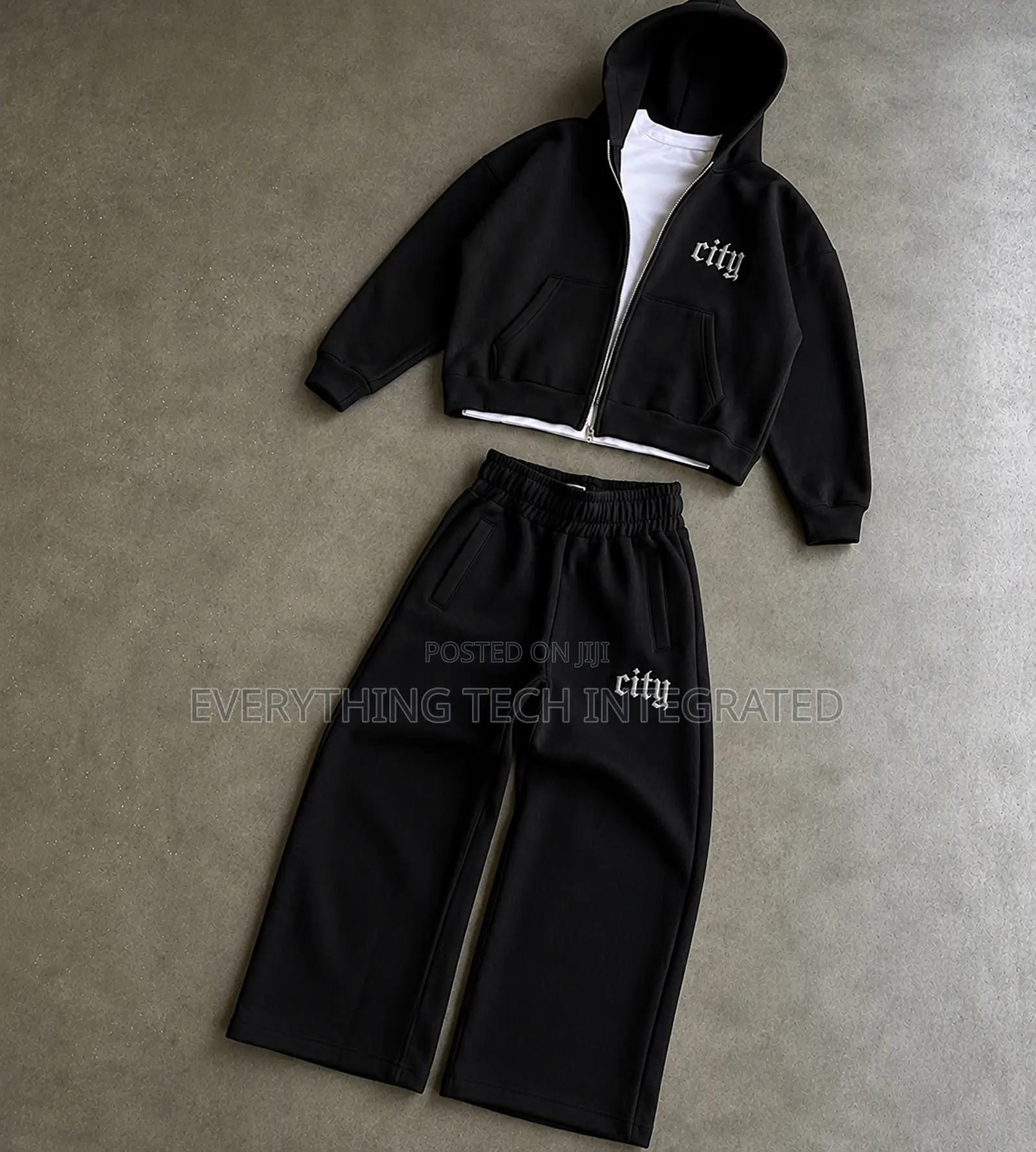City Embroidered Zipper Hoodie With Joggers Pant