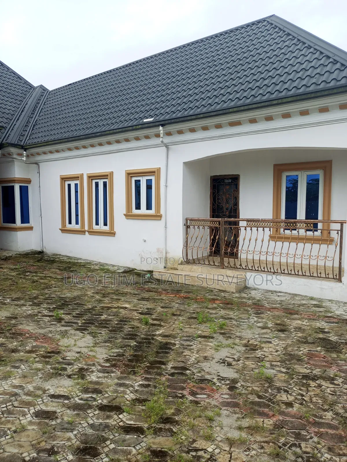 3bdrm Bungalow in Port-Harcourt for sale