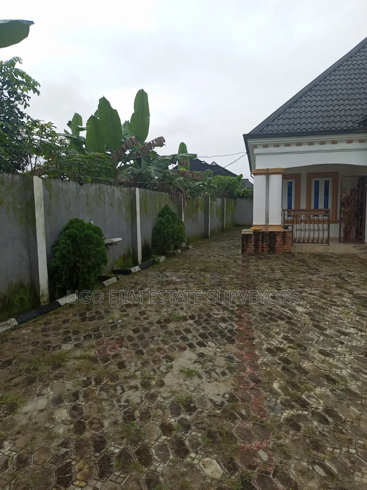 3bdrm Bungalow in Port-Harcourt for sale