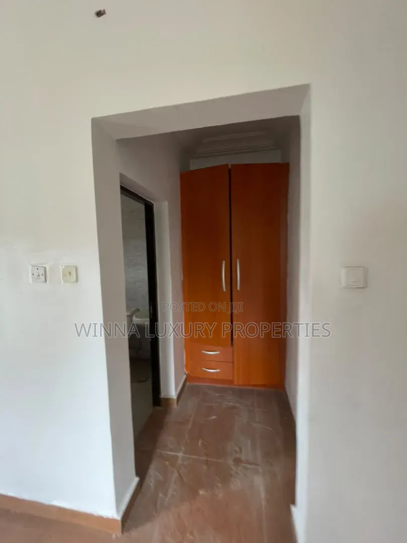 3bdrm Bungalow in Von Gargen City, Lugbe District for rent