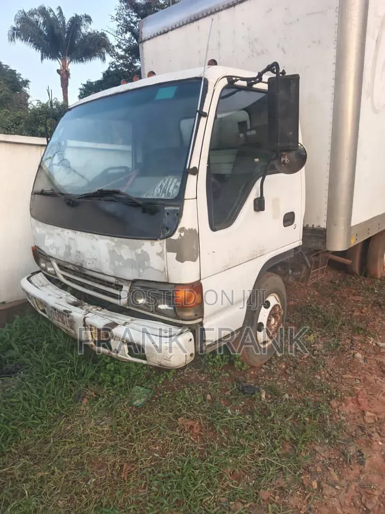 Isuzu Truck