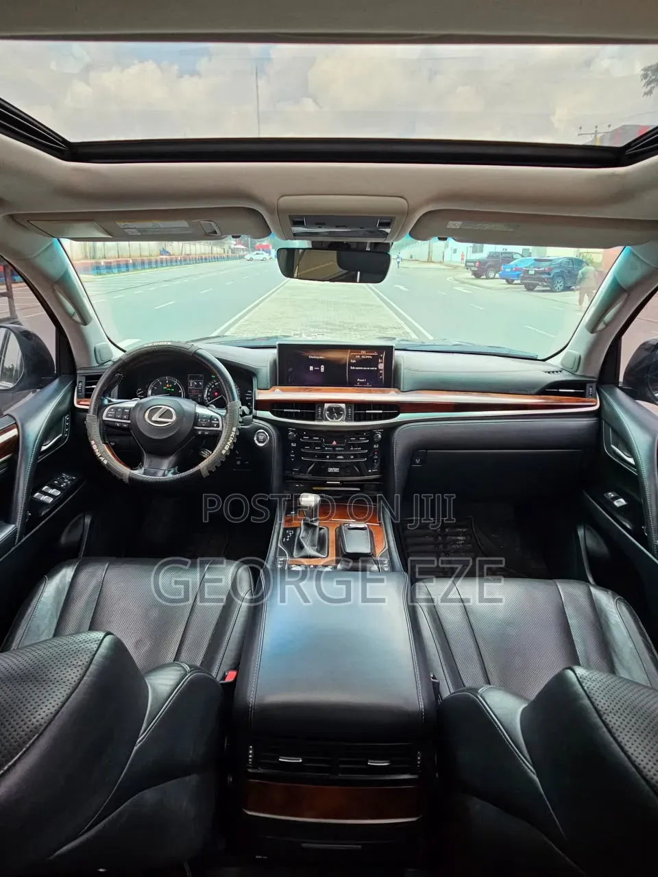 Lexus LX 2018 Black