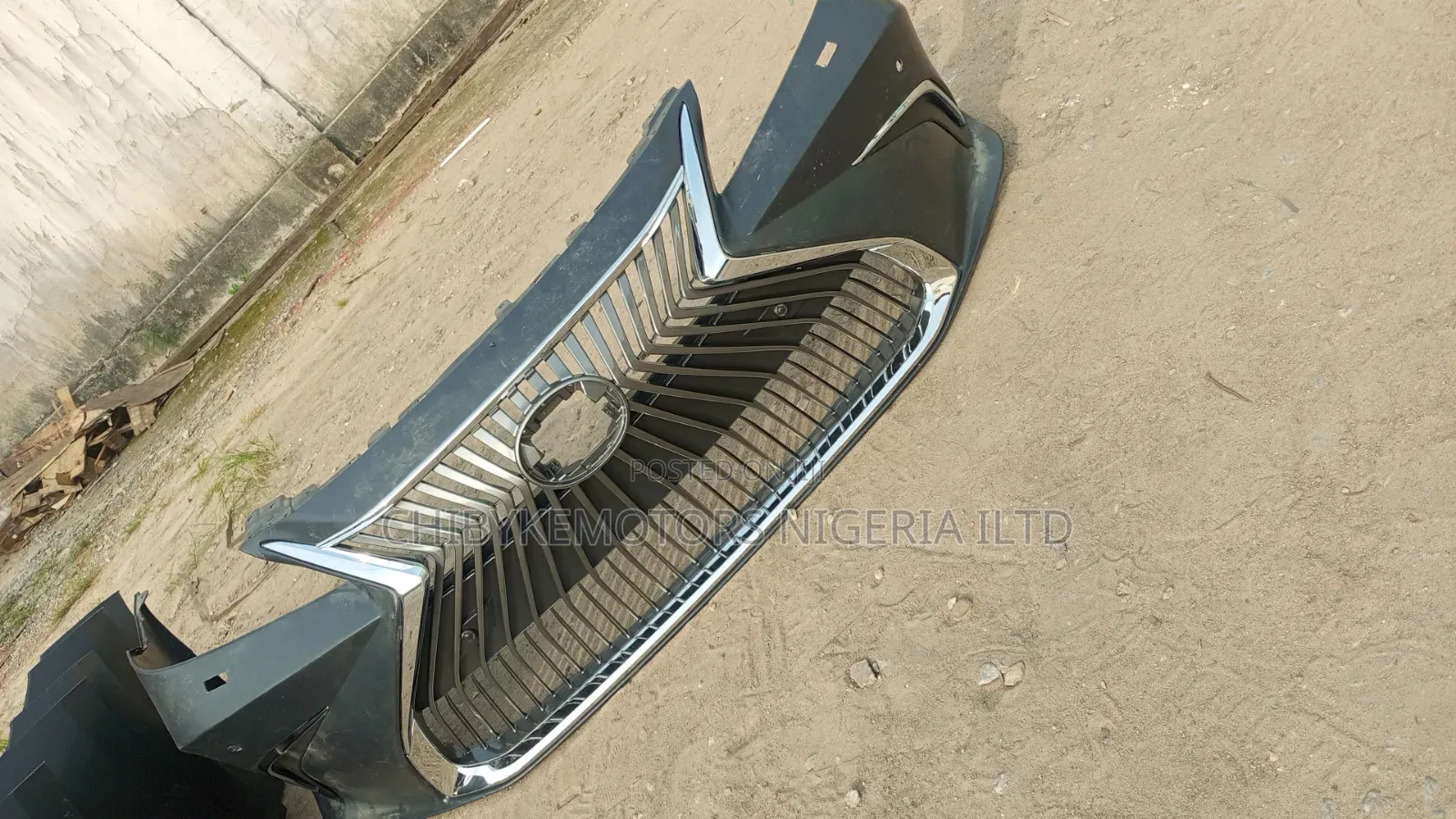 Lexus ES 350 2010 Upgrade to 2015 Complete Front Bumper Available
