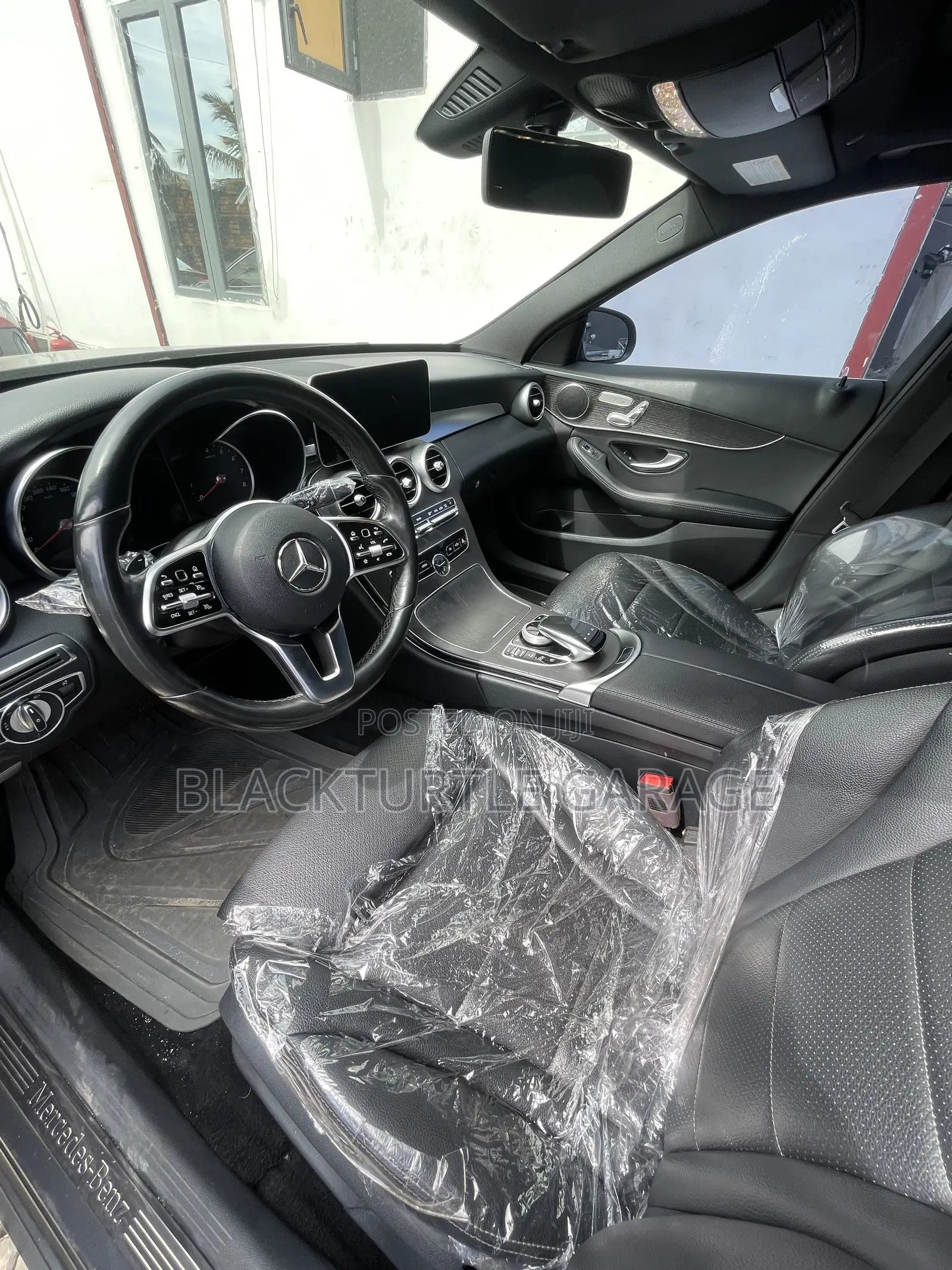 Mercedes-Benz C300 2021 Gray