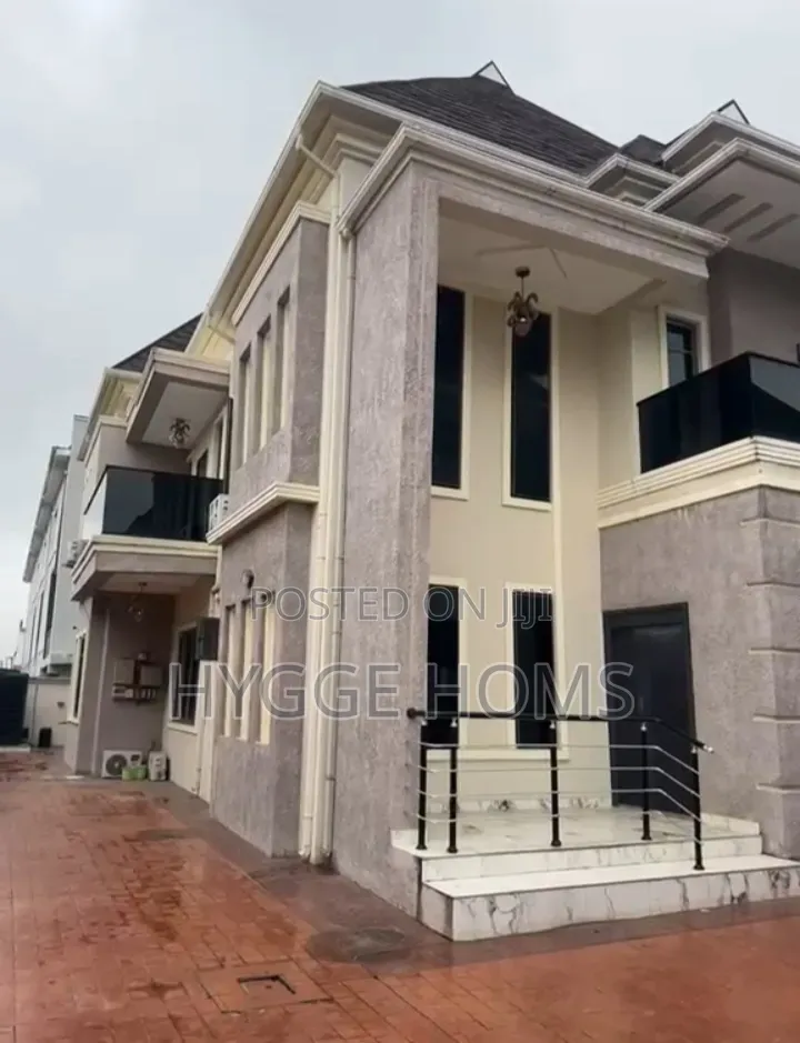 5bdrm Duplex in Dideolu Estate, Ogba GRA for sale
