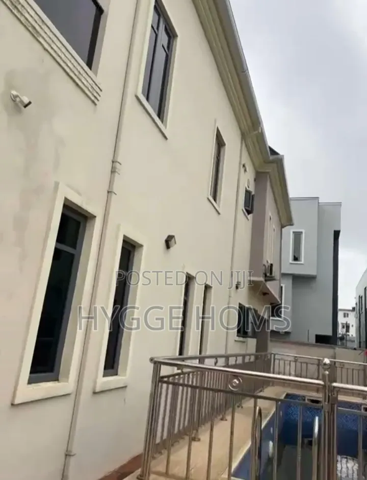5bdrm Duplex in Dideolu Estate, Ogba GRA for sale