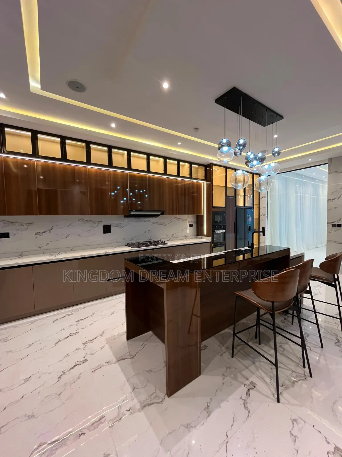 5bdrm Duplex in Ikota Lekki Lagos for sale