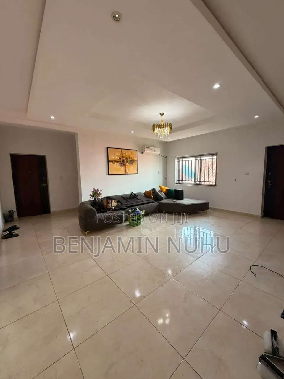 3bdrm Block of Flats in Ologolo Upstairs for rent