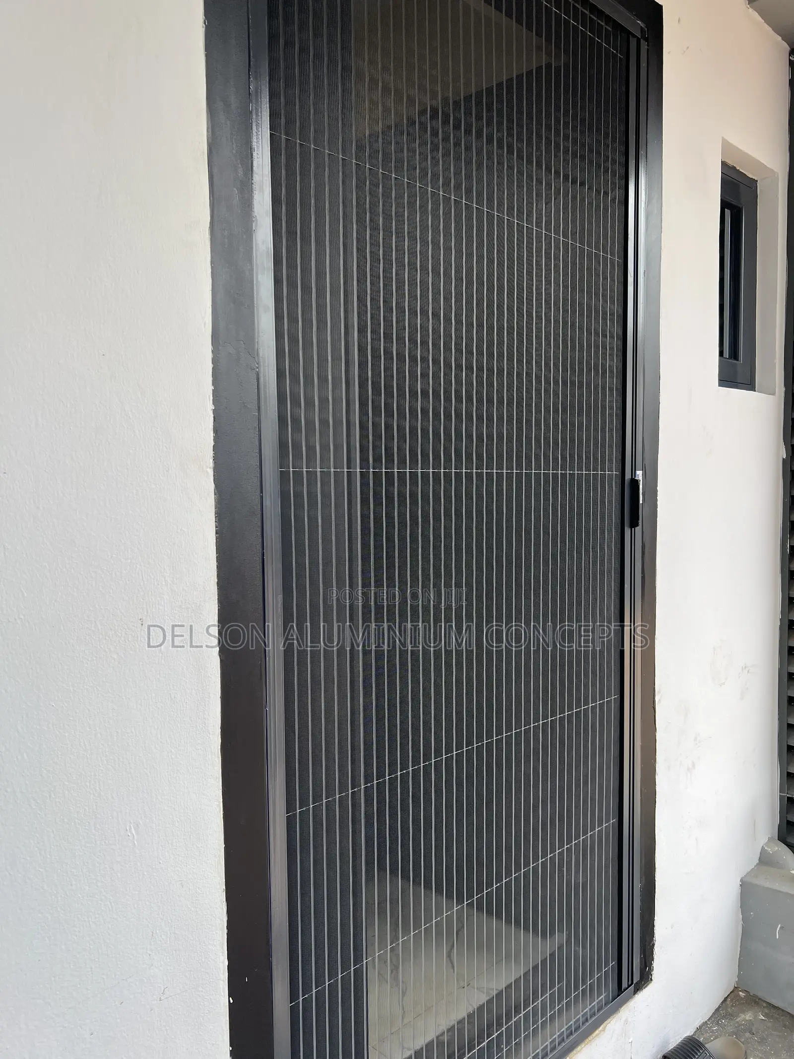 Retractable Net Door / Window
