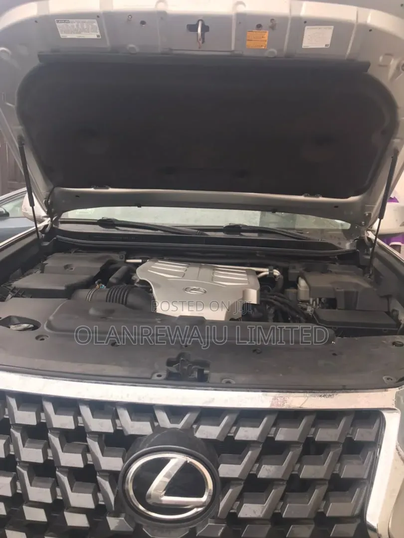 Lexus GX 2015 Silver