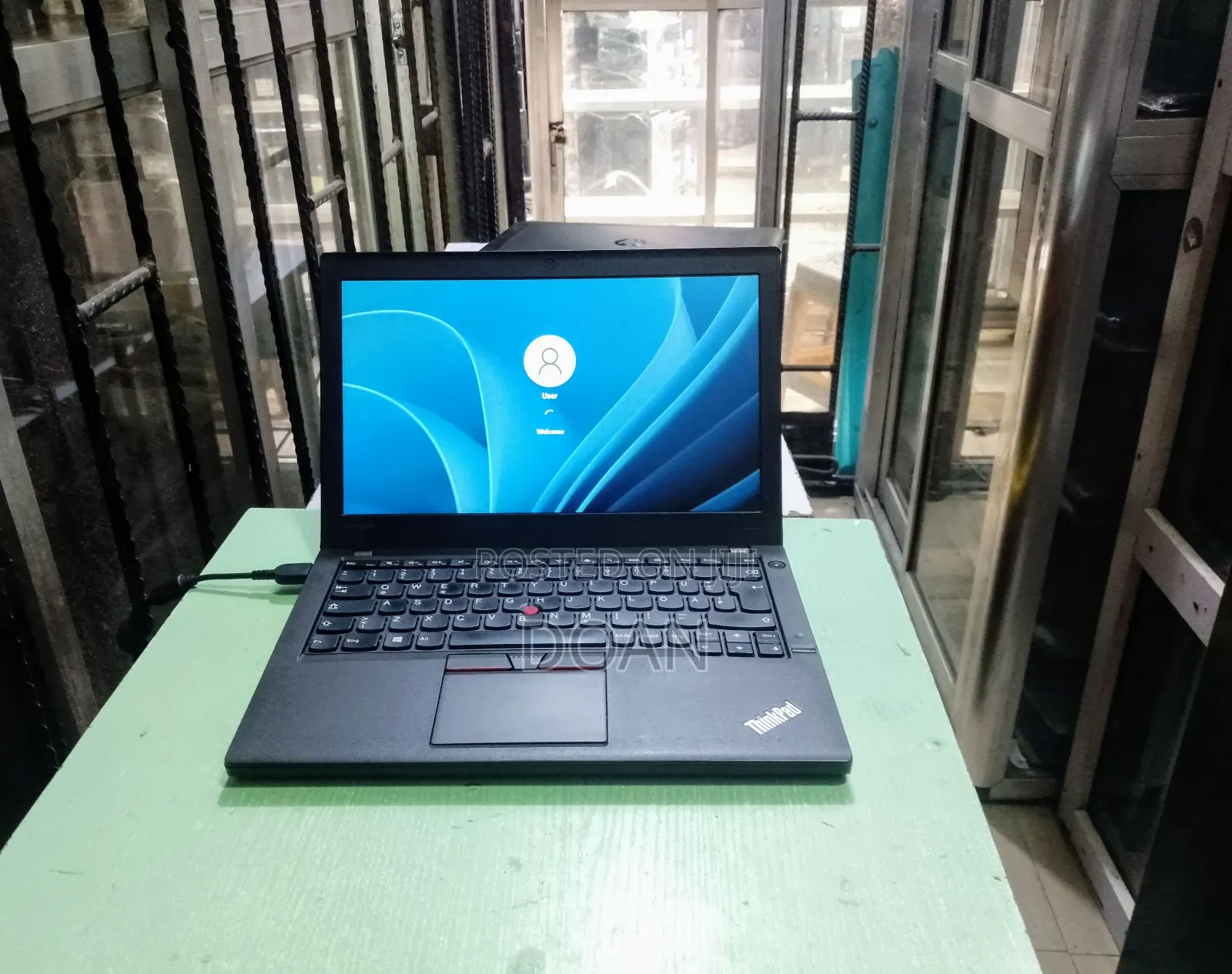 Laptop Lenovo ThinkPad X260 8GB Intel Core i5 HDD 500GB