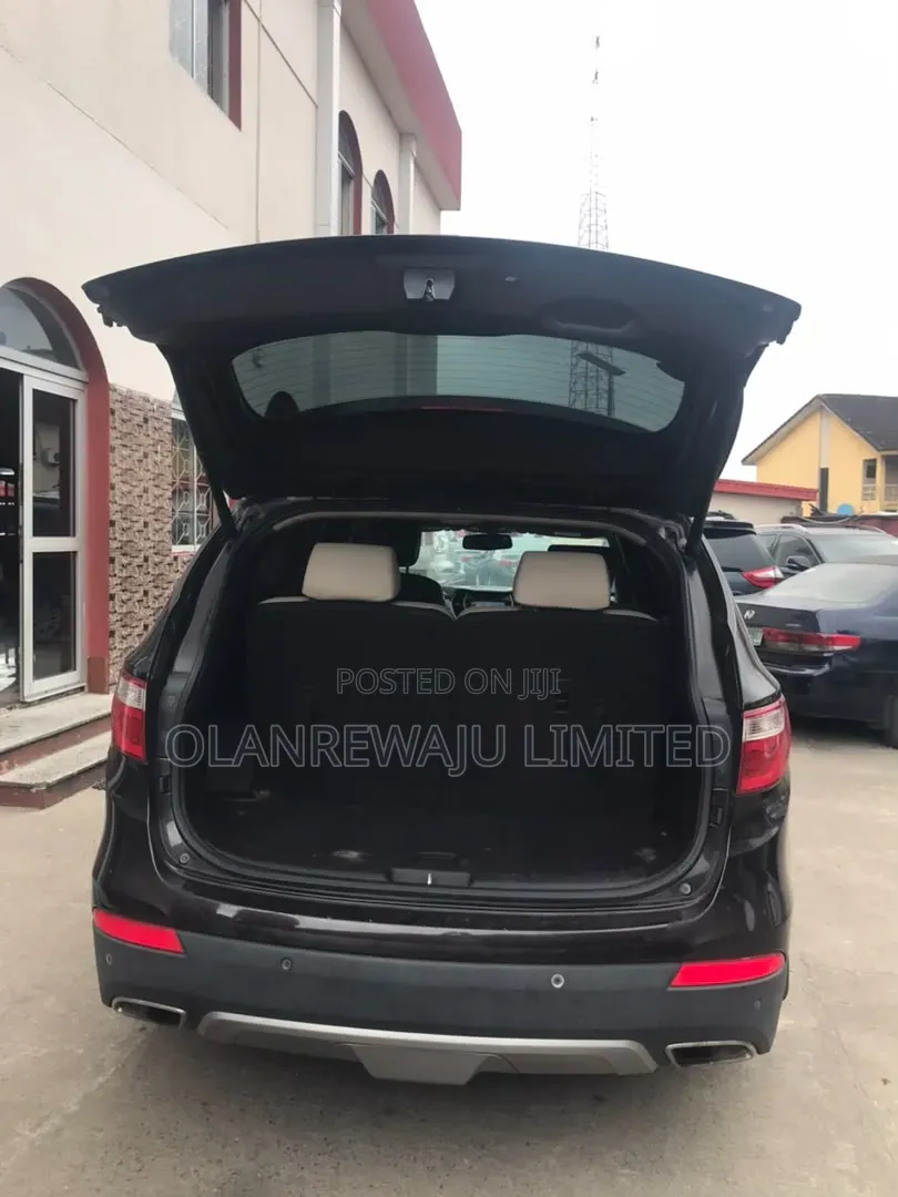 Hyundai Santa Fe 2016 Burgundy