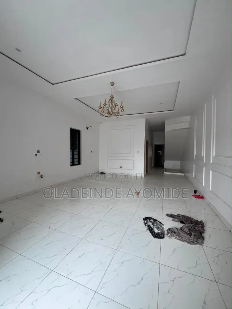 4bdrm Duplex in Ikate Lekki for rent