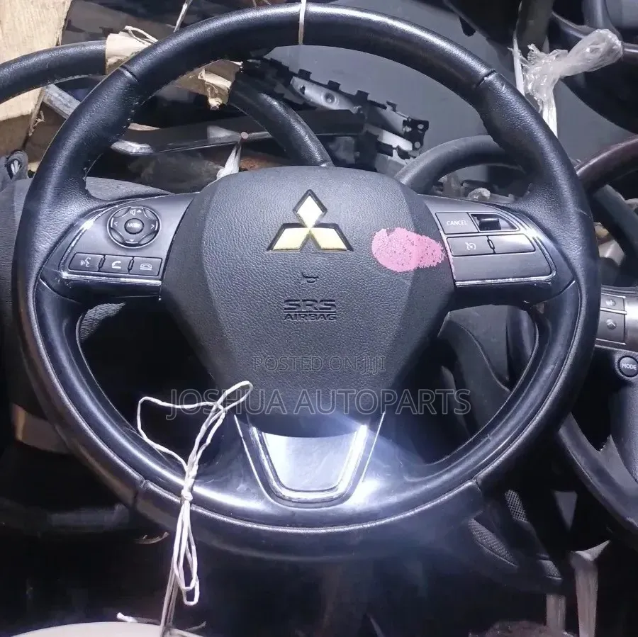 Mitsubishi Outlander, 2013–2020, Steering Wheel Airbag