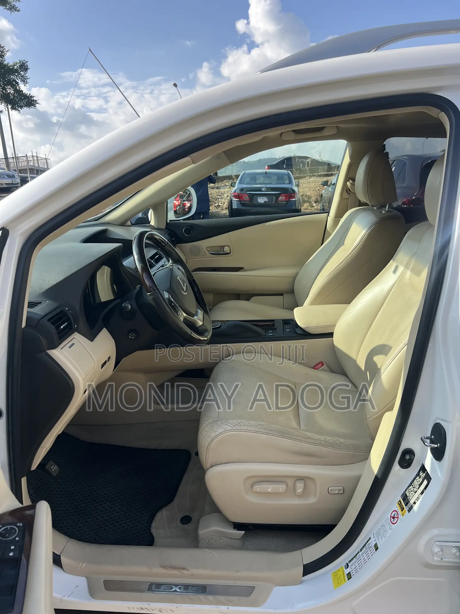 Lexus RX 350 FWD 2014 White