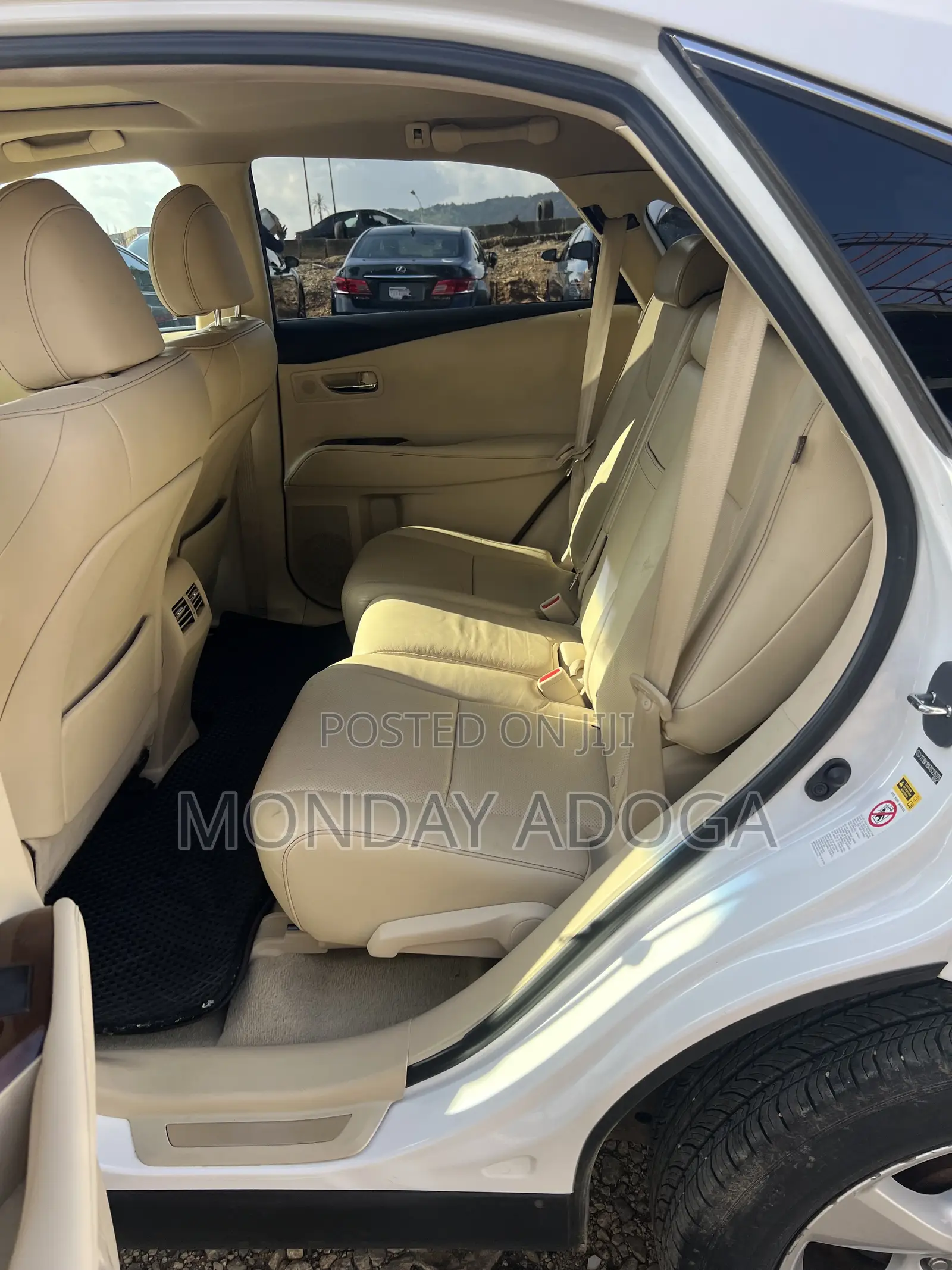 Lexus RX 350 FWD 2014 White
