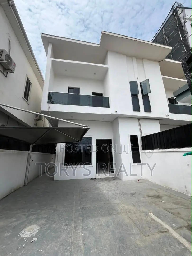 4bdrm Duplex in Ikate for rent