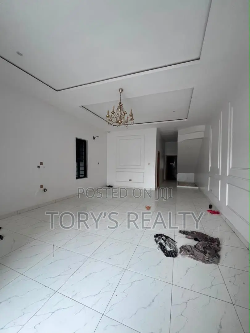 4bdrm Duplex in Ikate for rent