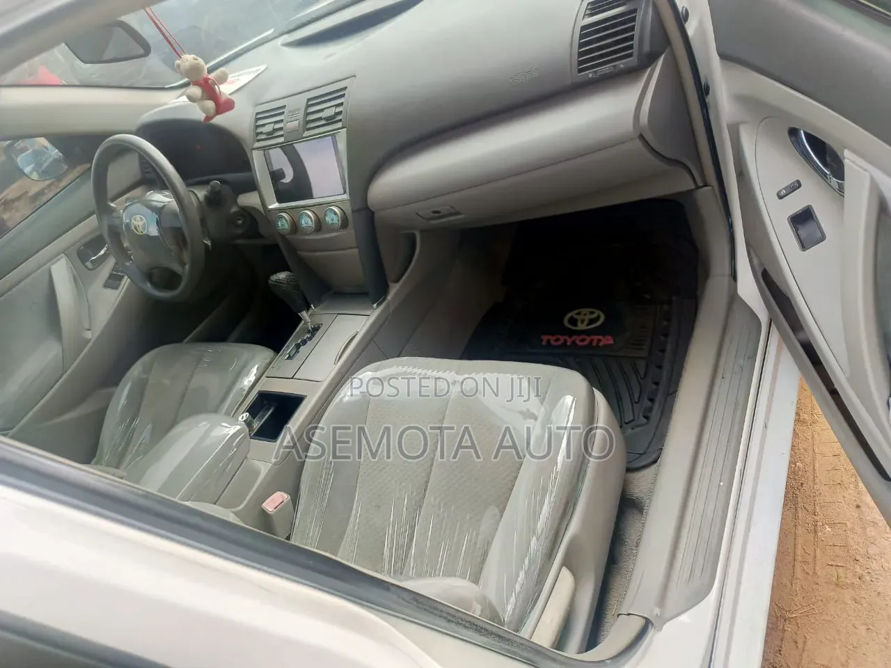 Toyota Camry LE 4dr Sedan (2.4L 4cyl 5A) 2008 White