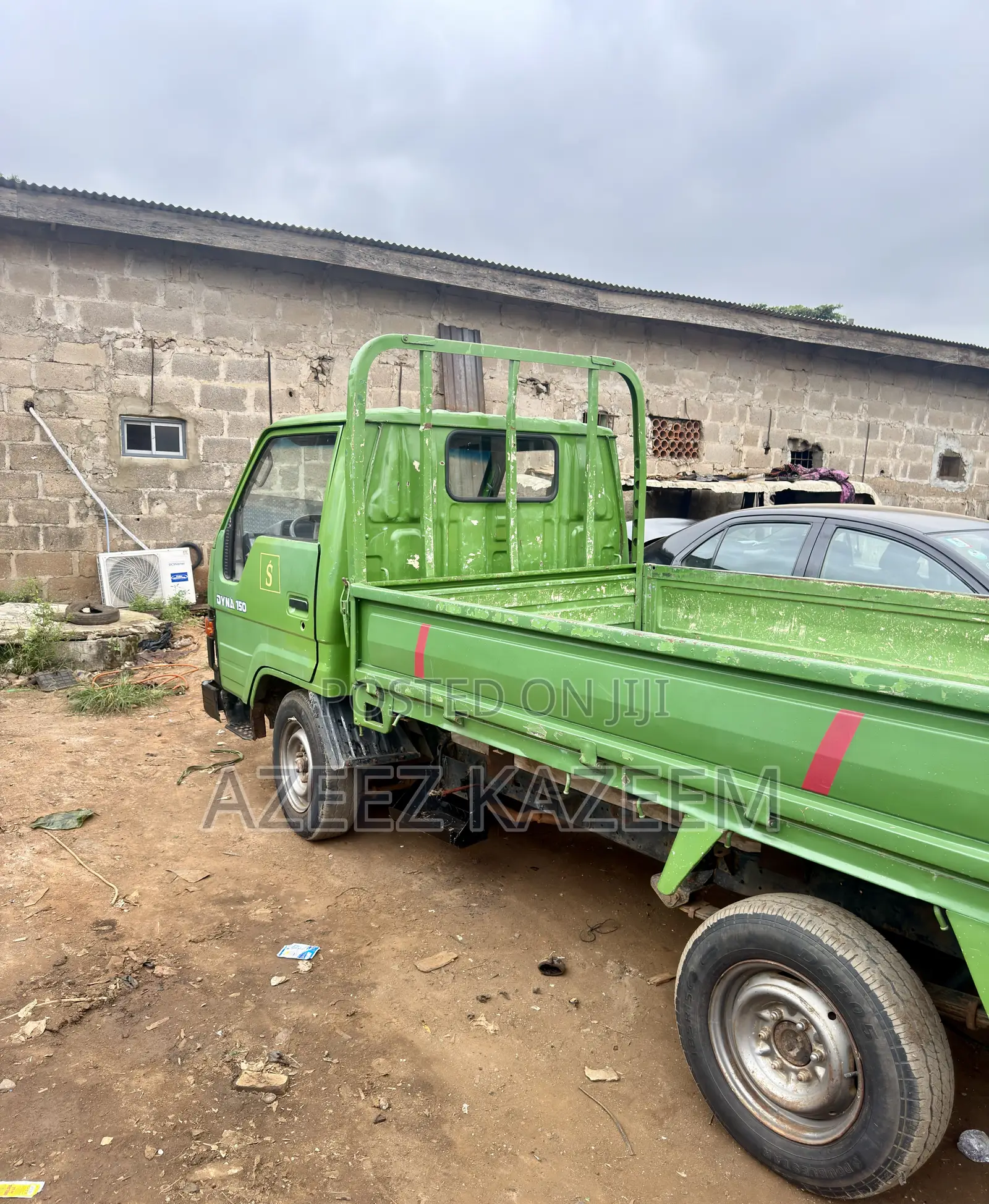 Toyota Dyna 150 Direct Hand Normal Bucket