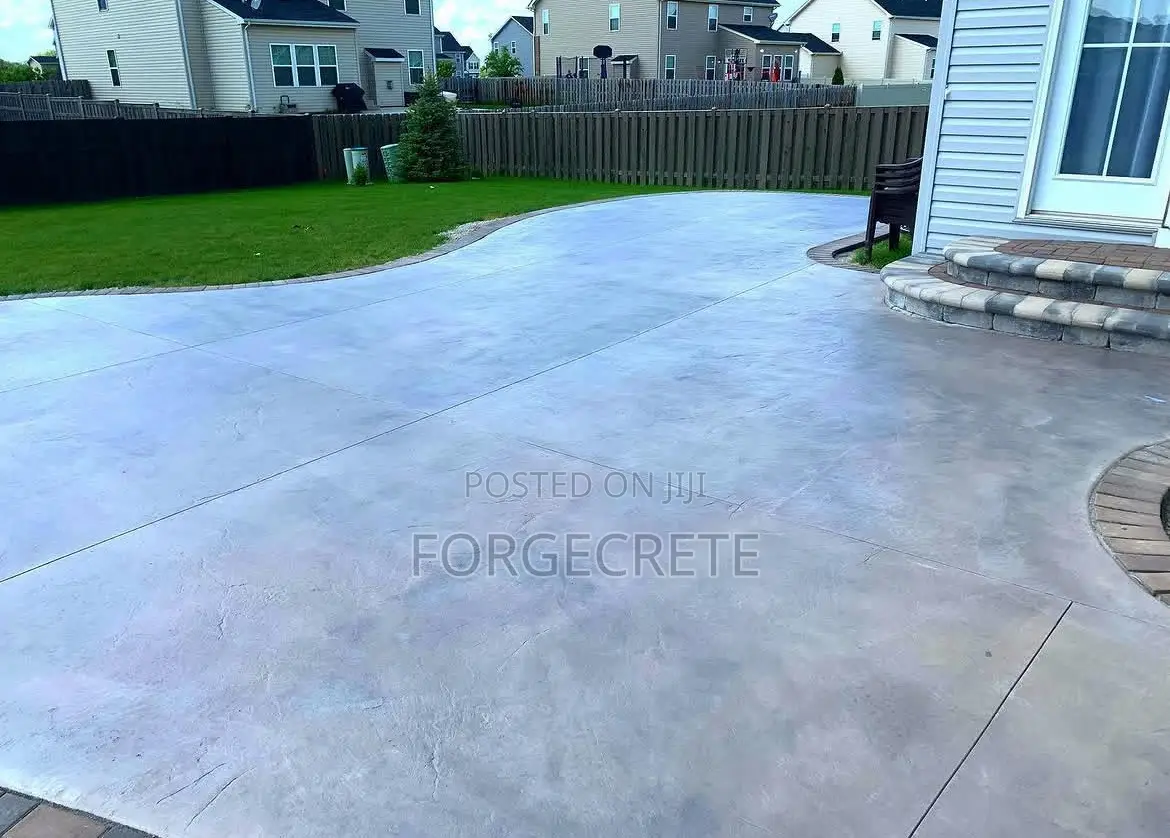Simple and Luxury Concrete Floors