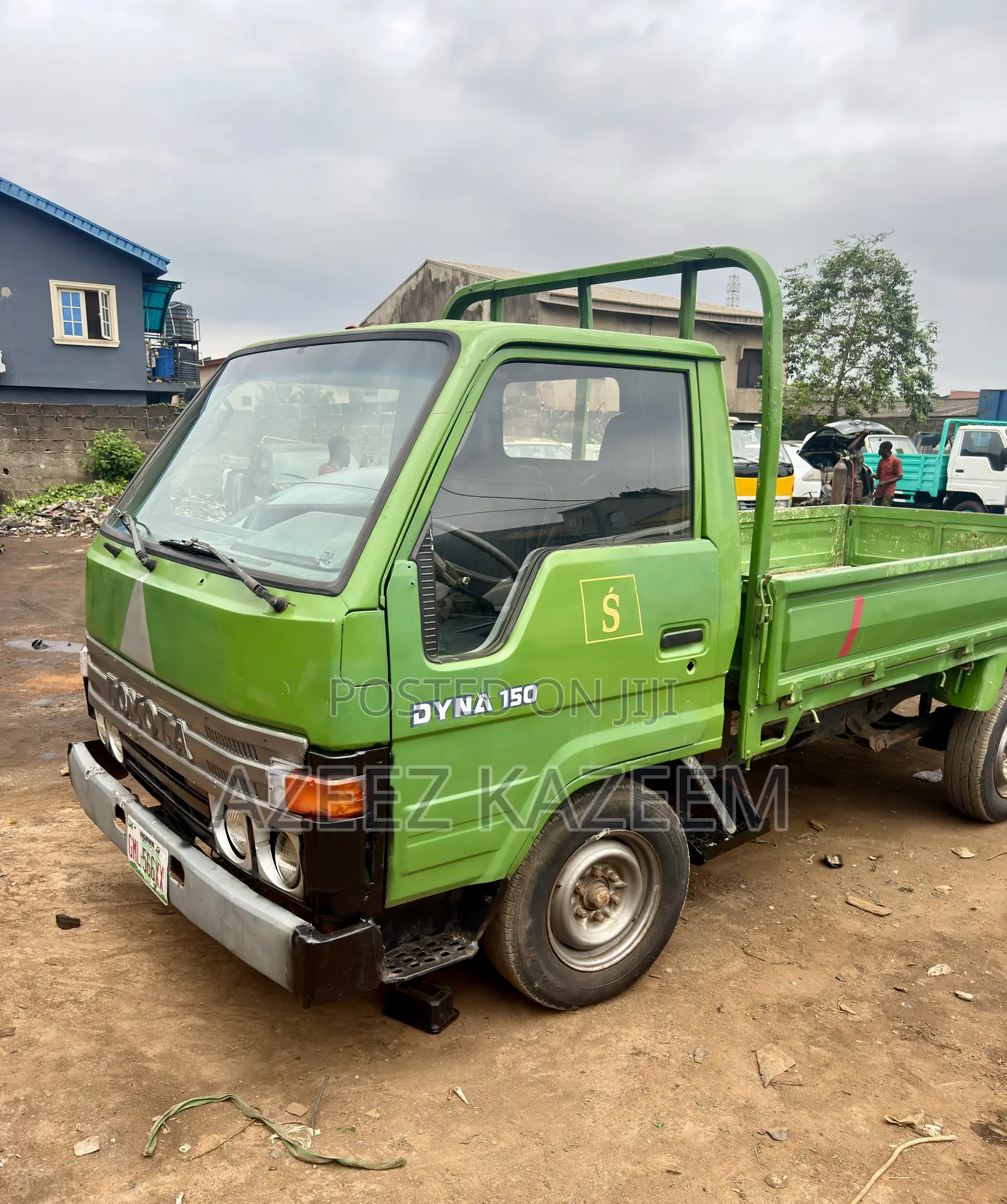 Toyota Dyna 150 Direct Hand Normal Bucket