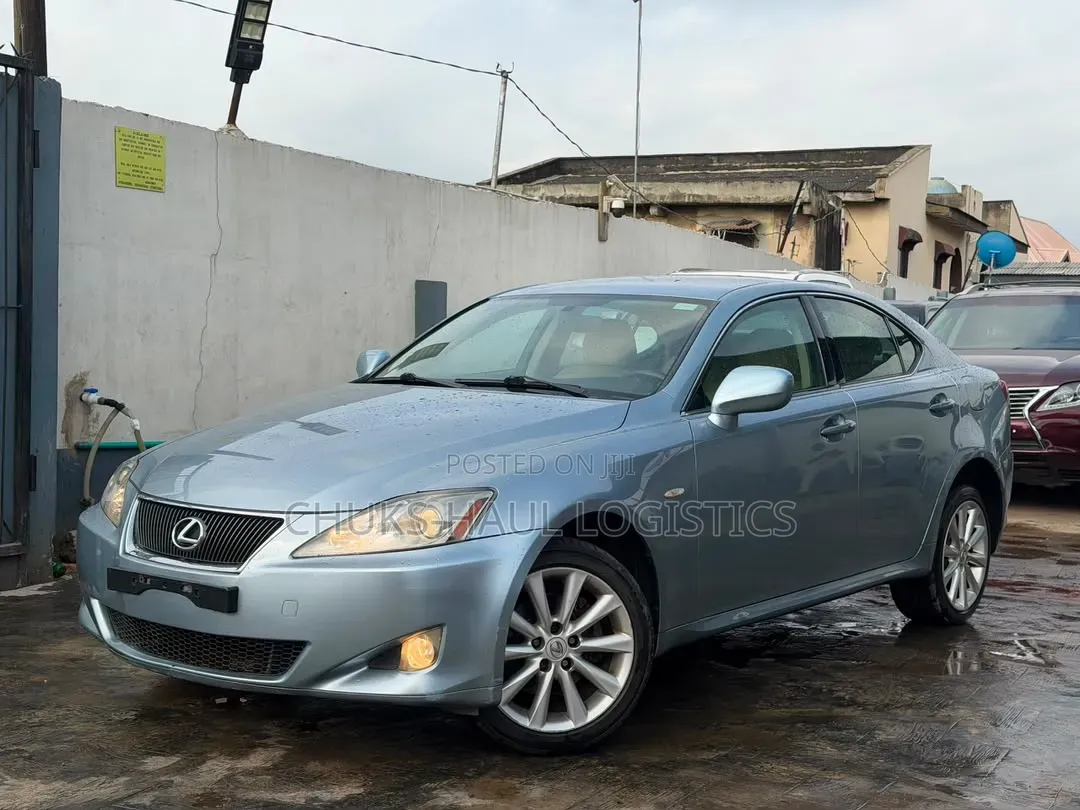 Lexus IS 2008 Blue