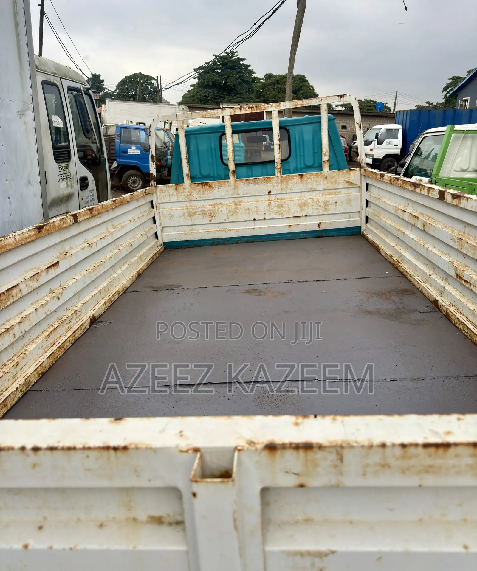 Toyota Dyna 200 Company Used 6 Tyres