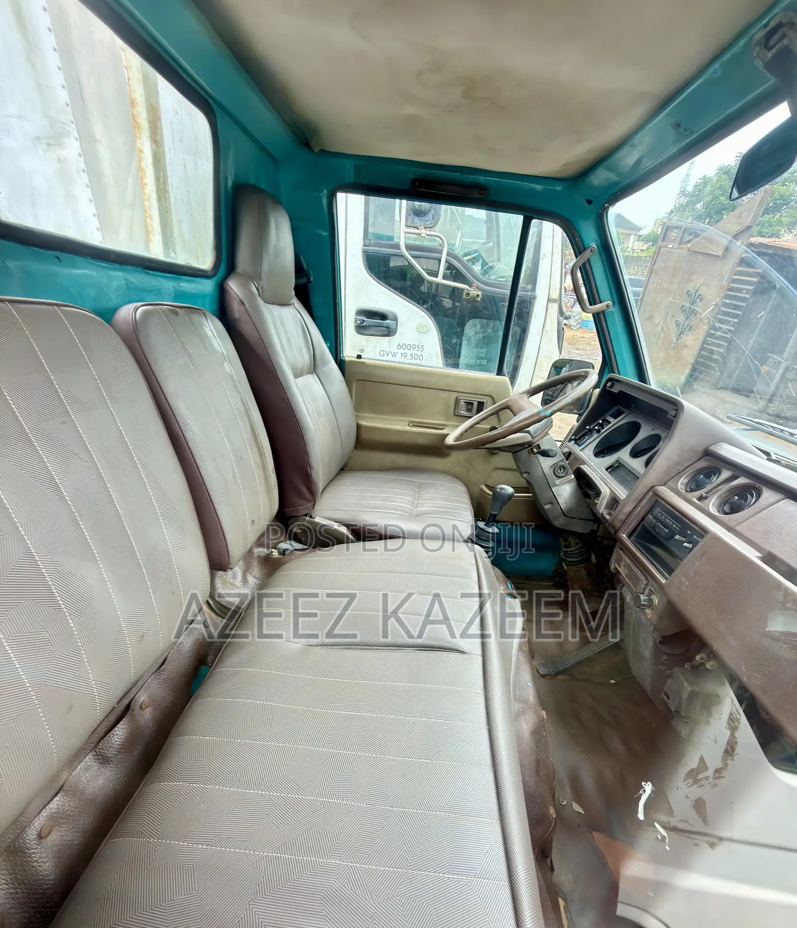 Toyota Dyna 200 Company Used 6 Tyres