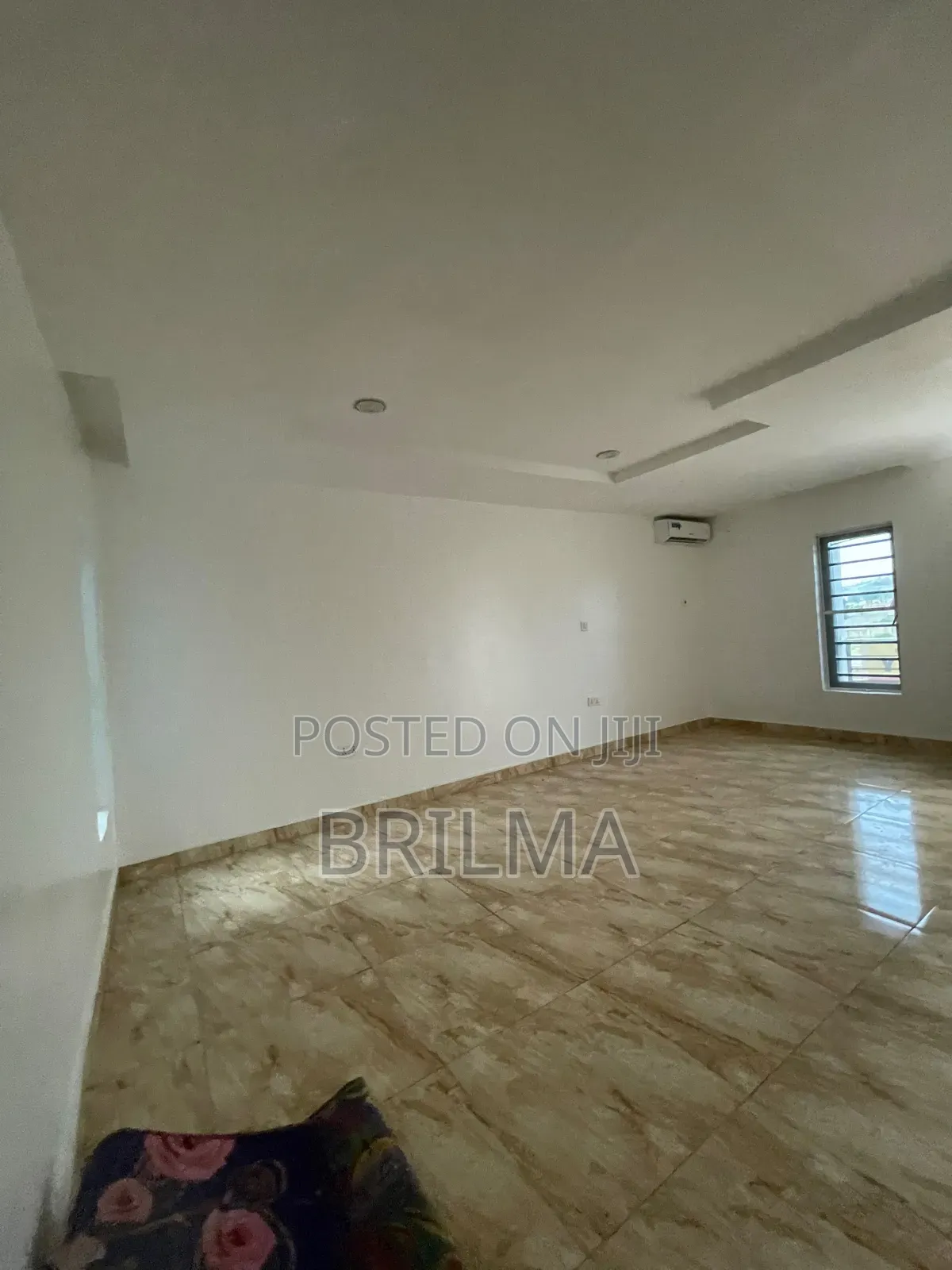 Furnished 1bdrm Block of Flats in Katampe (Main) for sale