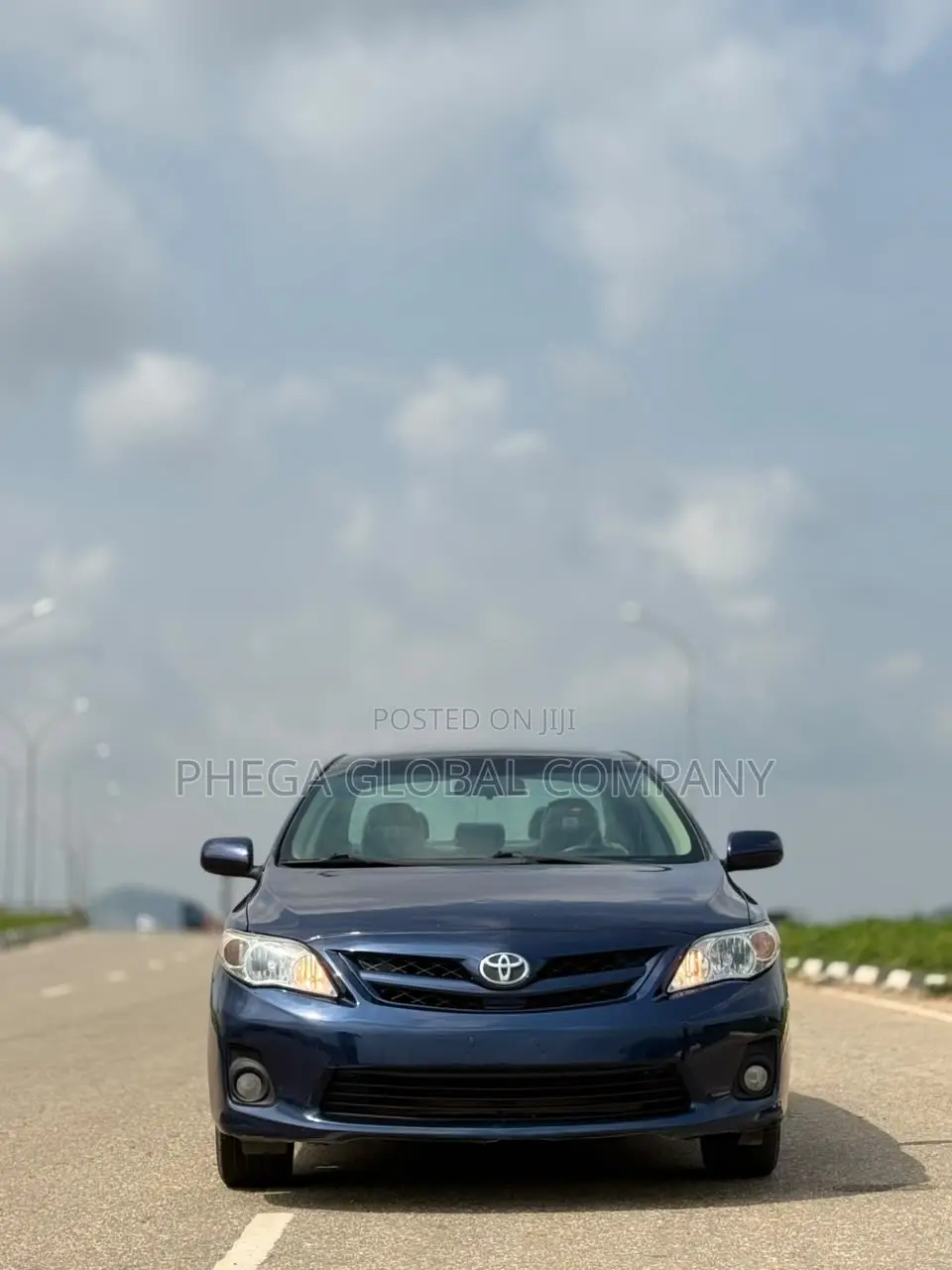 Toyota Corolla LE 4dr Sedan (1.8L 4cyl 4A) 2012 Blue